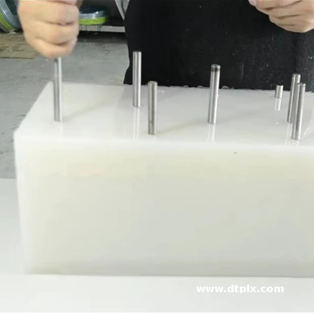 17 Years Vacuum Casting ABS PC POM TPU PP Silicon Casting Molds Vacuum Casting Plastic Small Batch Rapid Prototyping Services
