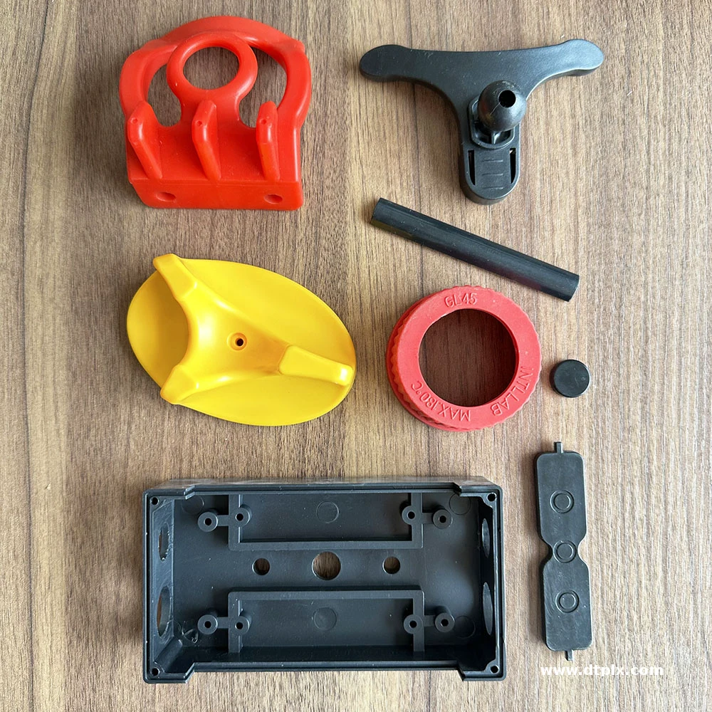 Custom Rubber Suction Cups Industrial Cutting & Injection Molding Services