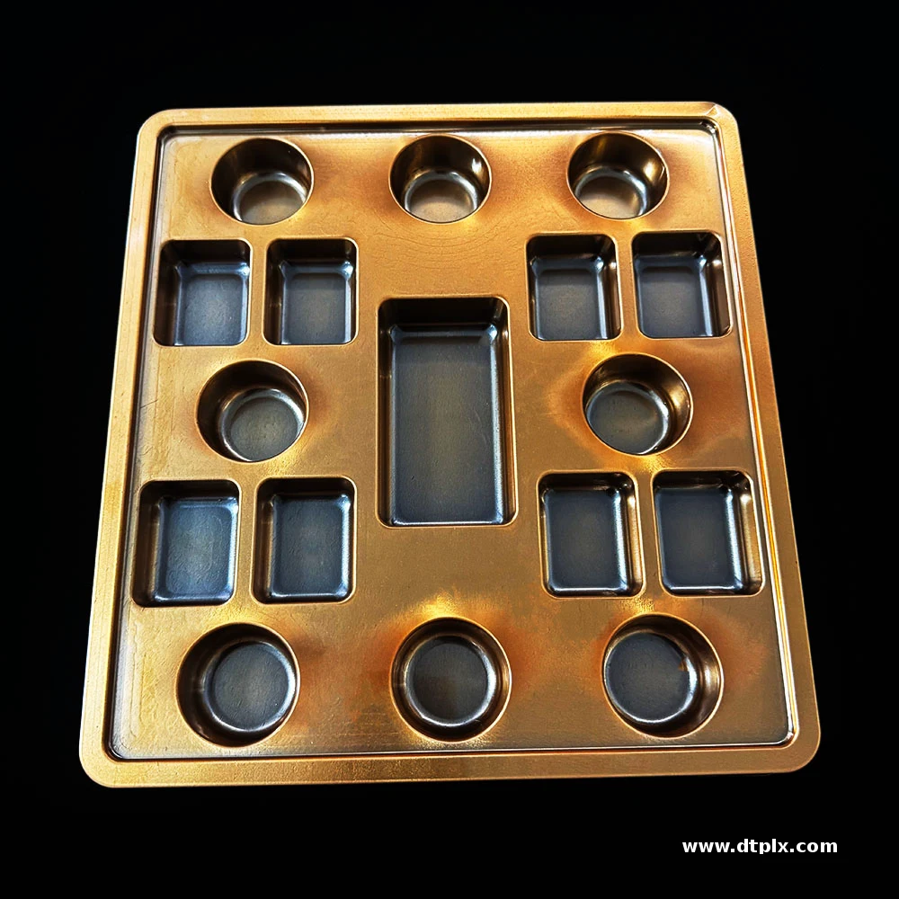 Factory Custom Golden Color PET Plastic Packaging Tray Blister Packing Inner Tray Vacuum Forming Inserts for Food Packaging