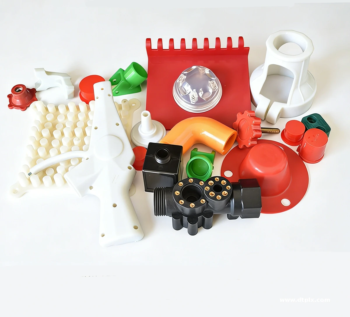 Car Mould Maker Plastic Injection Molding Die Casting Service Custom PVC Injection Molded Parts 0.01-0.05mm Tolerance 1pcs MOQ
