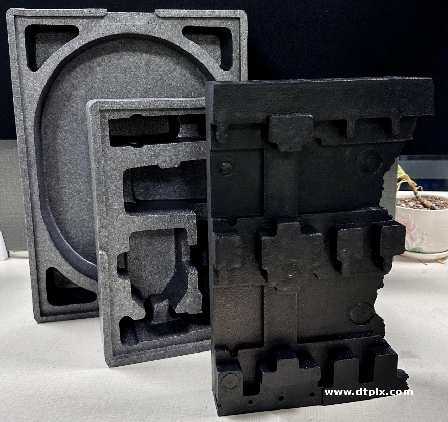 Custom Molded EPP Foam with Insert Molding Technology Protective Plastic Packaging Liner & Cushion