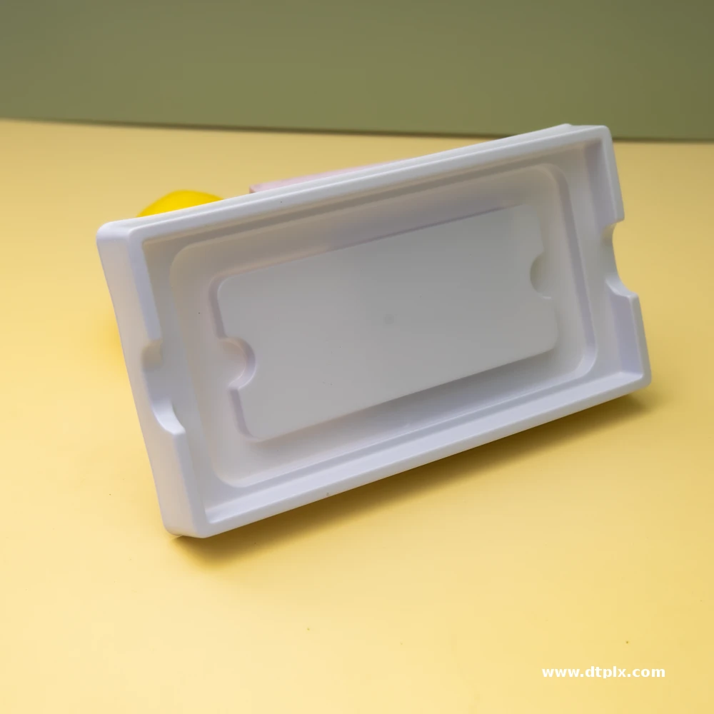 Custom Eco-Friendly PP Blister Packaging for Consumer Electronics & Candy Gifts White Material Thermoforming