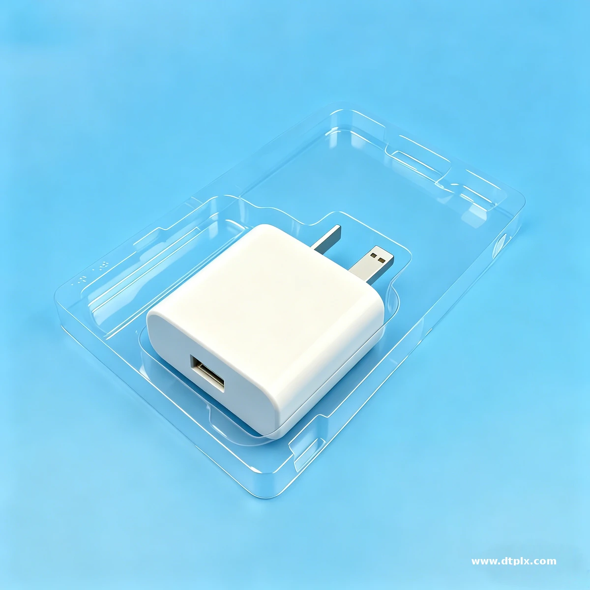 Multi Cavity PP Thermoformed Electronics Tray, OEM Bulk Packaging for Earphone Charging Case and Spare Tips