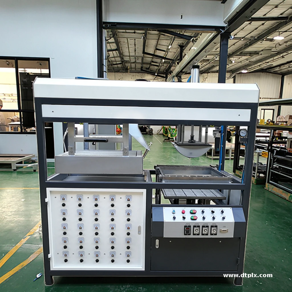 Compact PE/PVC/PP/PET/PS Plastic Sheet Suction Blister Molding Machine Long Service Life Low Cost High Efficiency