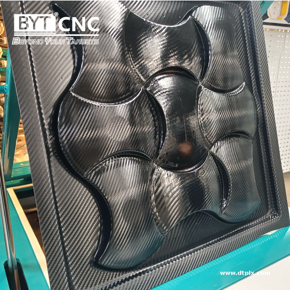 BYTCNC Vacuum Forming Machine Automatic Thermostatic Adjusting Blister Molding Machine Multifunction Plastic Vacuum Forming