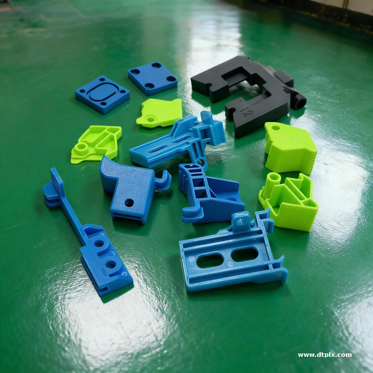 HYM Injection Mold ABS Custom Custom Injection Molding Making Parts Plastic Mold Design Plastic Injection Molding Manufacturer